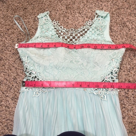City Triangles Formal Maxi Dress Size 7 Pastel Aqua Blue Floral Lace Rhinestones - Picture 8 of 9